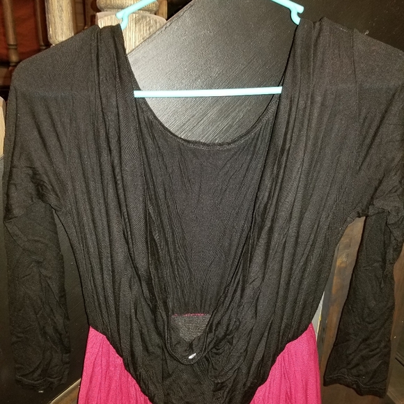 SOLD - Picture 3 of 4